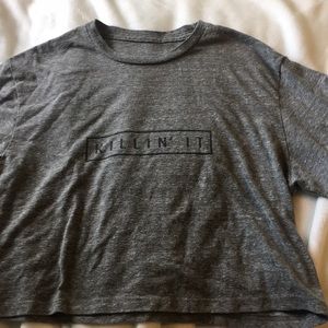BRANDY MELVILLE CROPPED KILLIN IT TEE